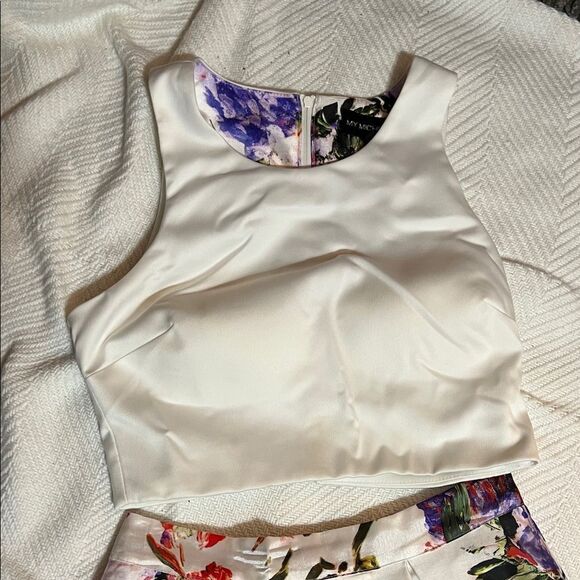 Floral Sleeveless my Michelle prom dress - Picture 3 of 6